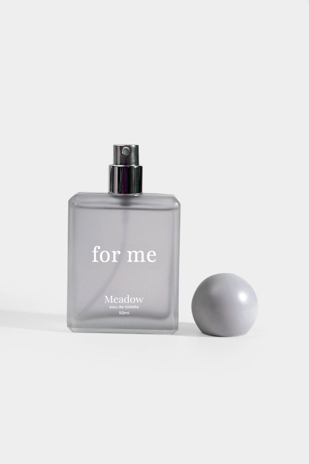 986589-Pale Blue (1).jpg