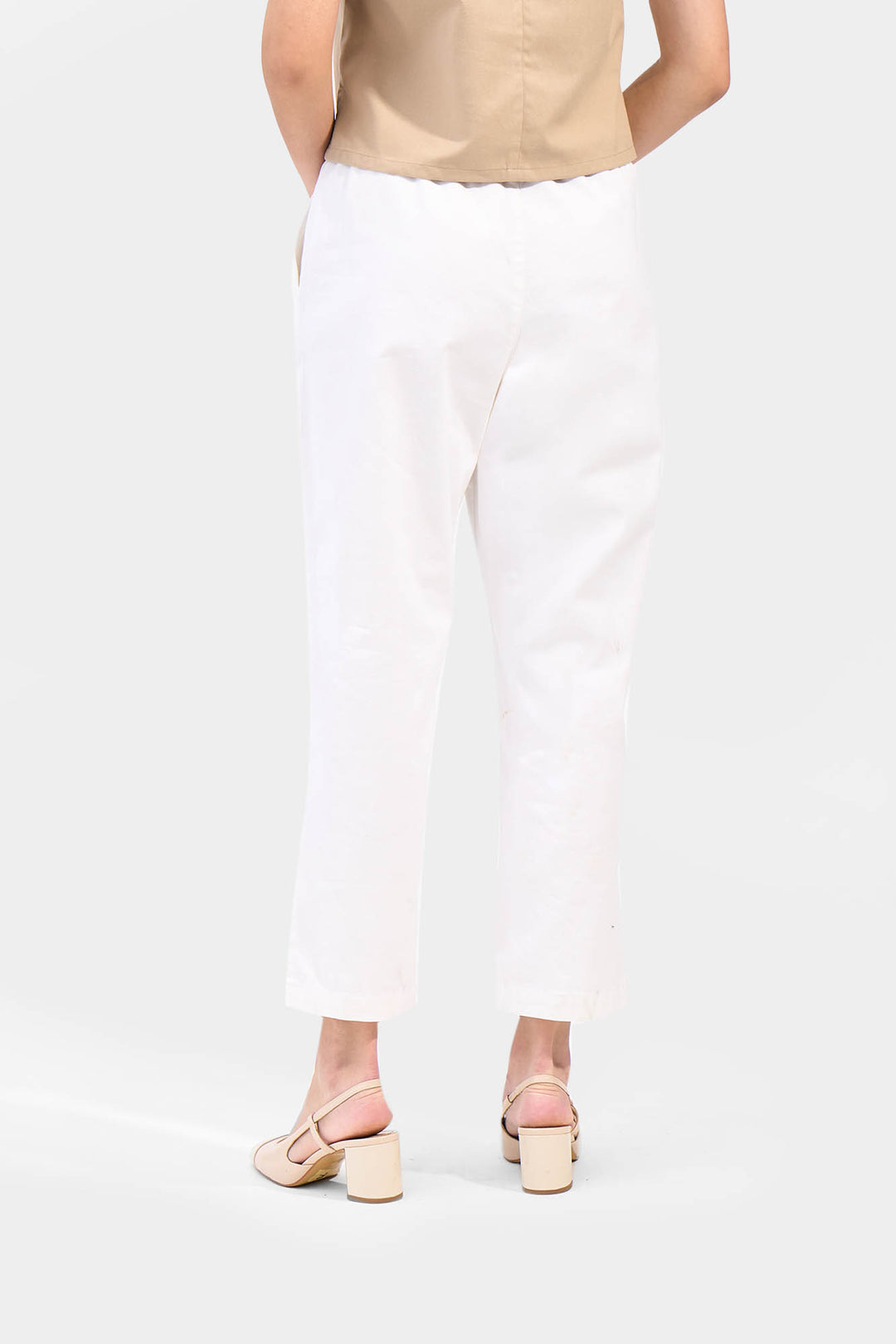 987482-Off White (2).jpg