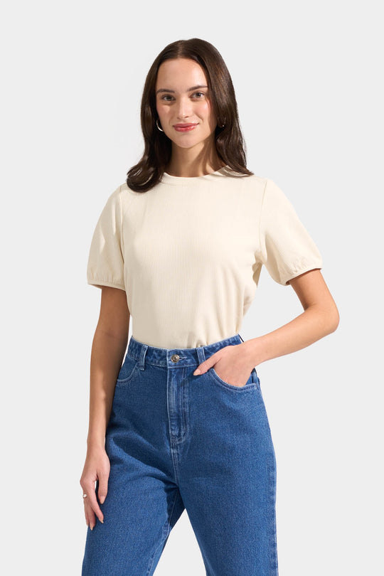 989388-Cream (1).jpg