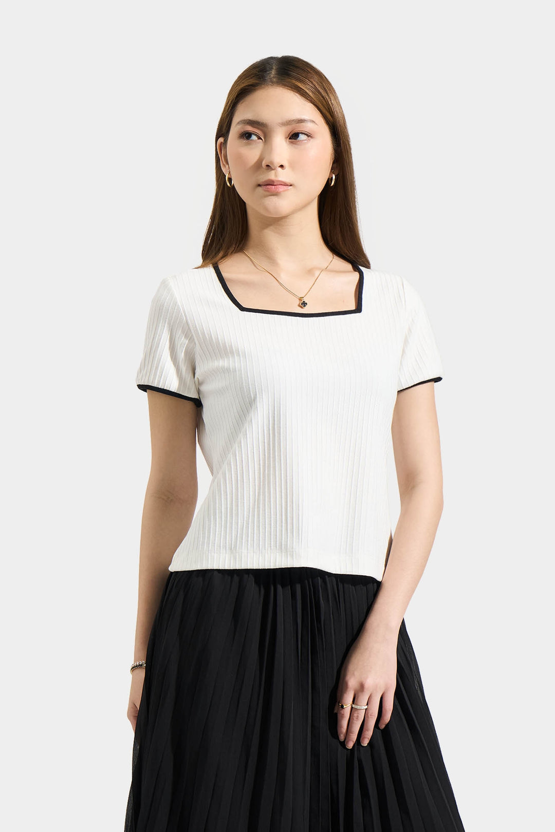 991232-Off White (3).jpg