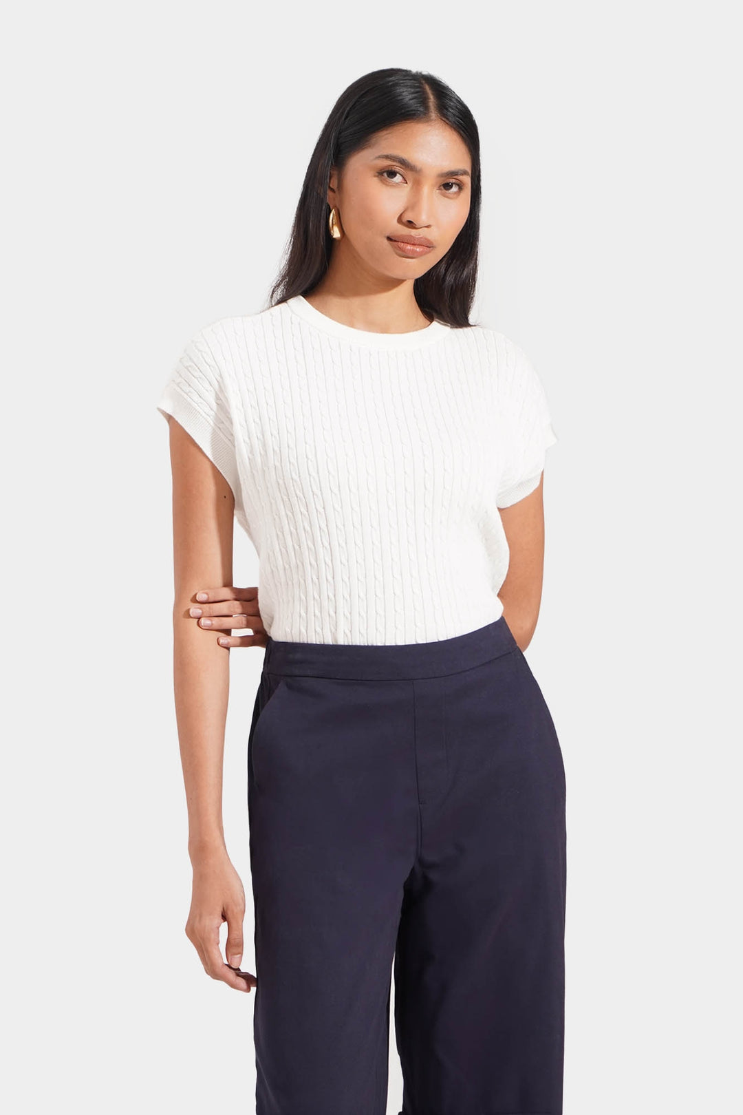 992356-Off White (2).jpg