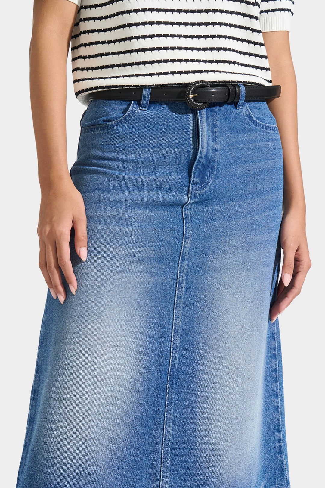 992469-Black (1).jpg