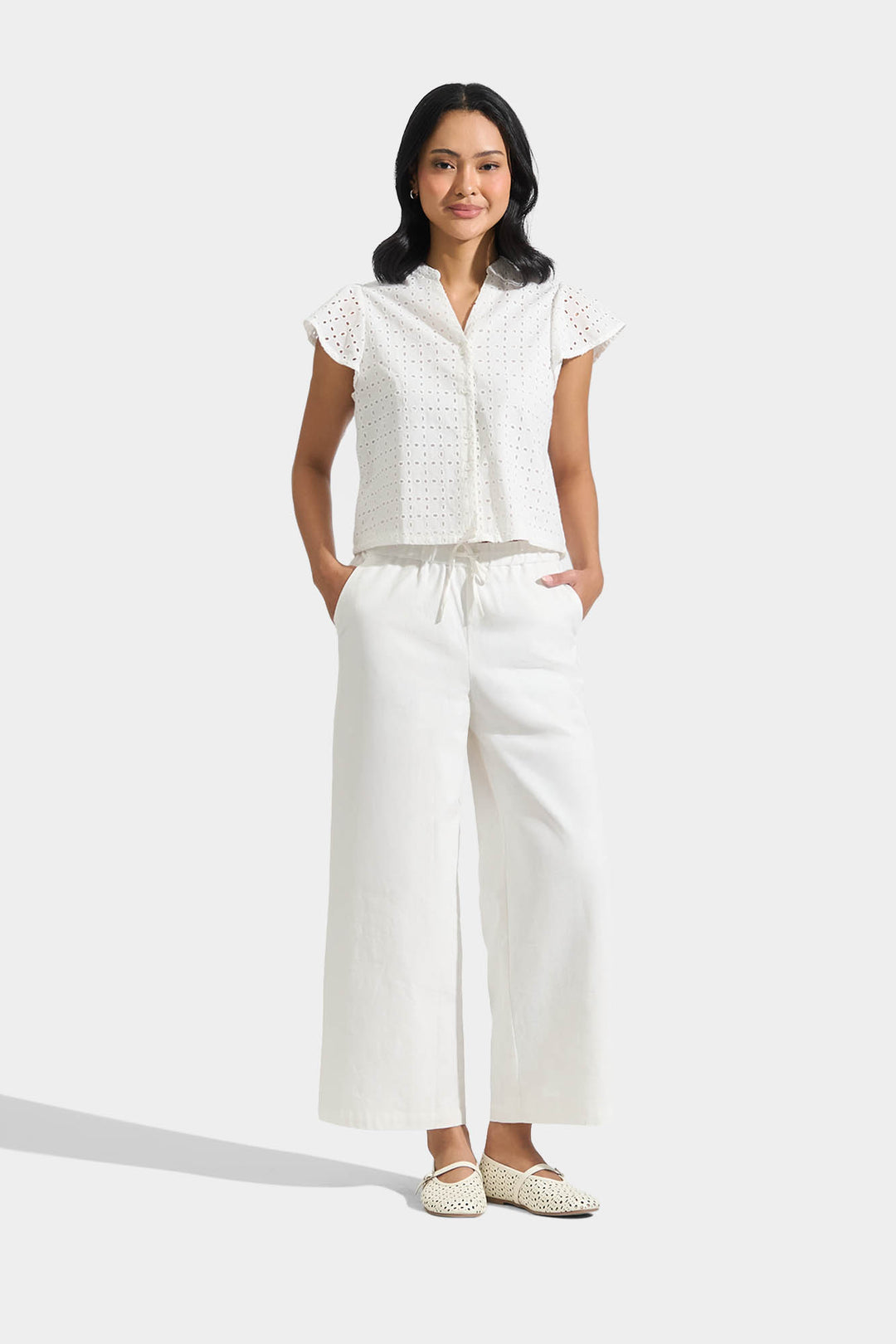 992503-Off White (2).jpg