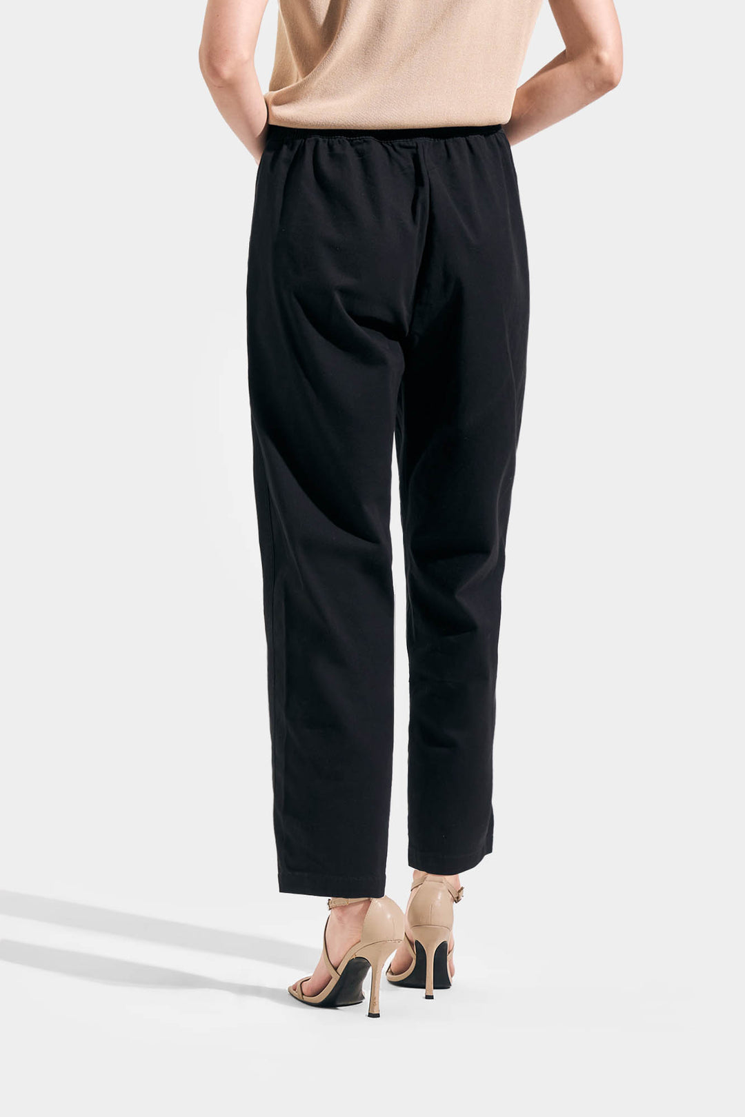 Cozy: Everyday Trousers with Seam Detail