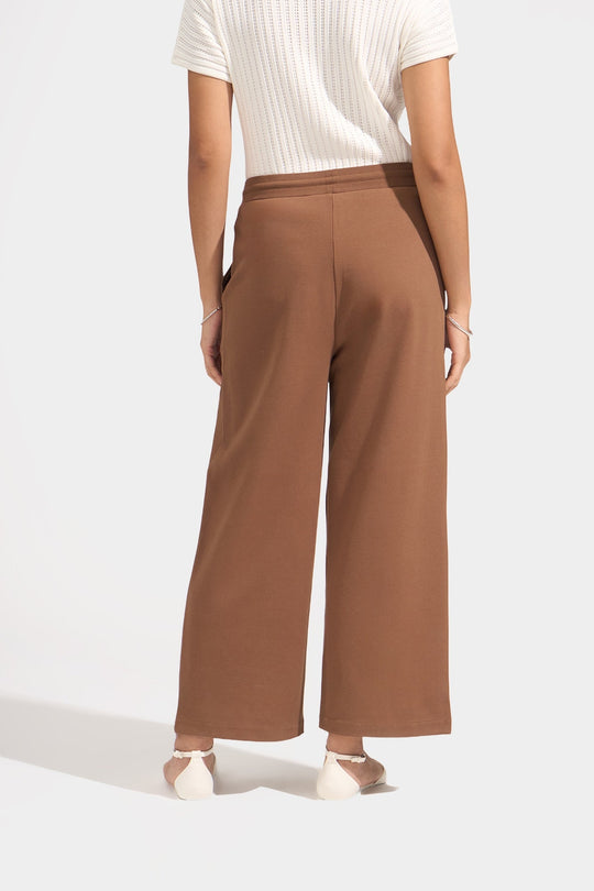 Cozy: Straight Pull Up Trousers