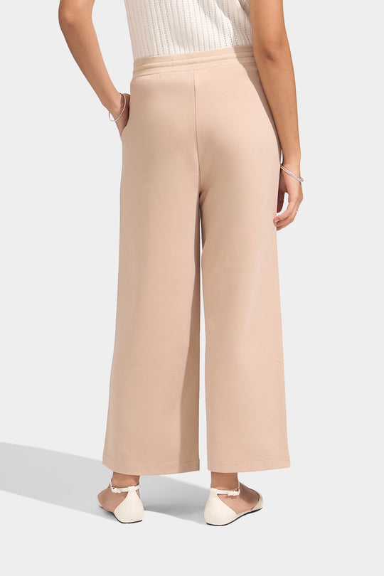 Cozy: Straight Pull Up Trousers
