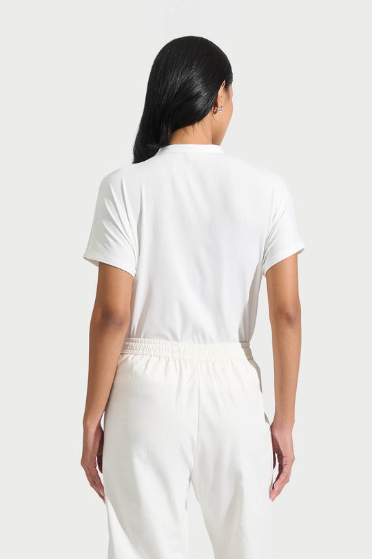 993075-Off White (1).jpg