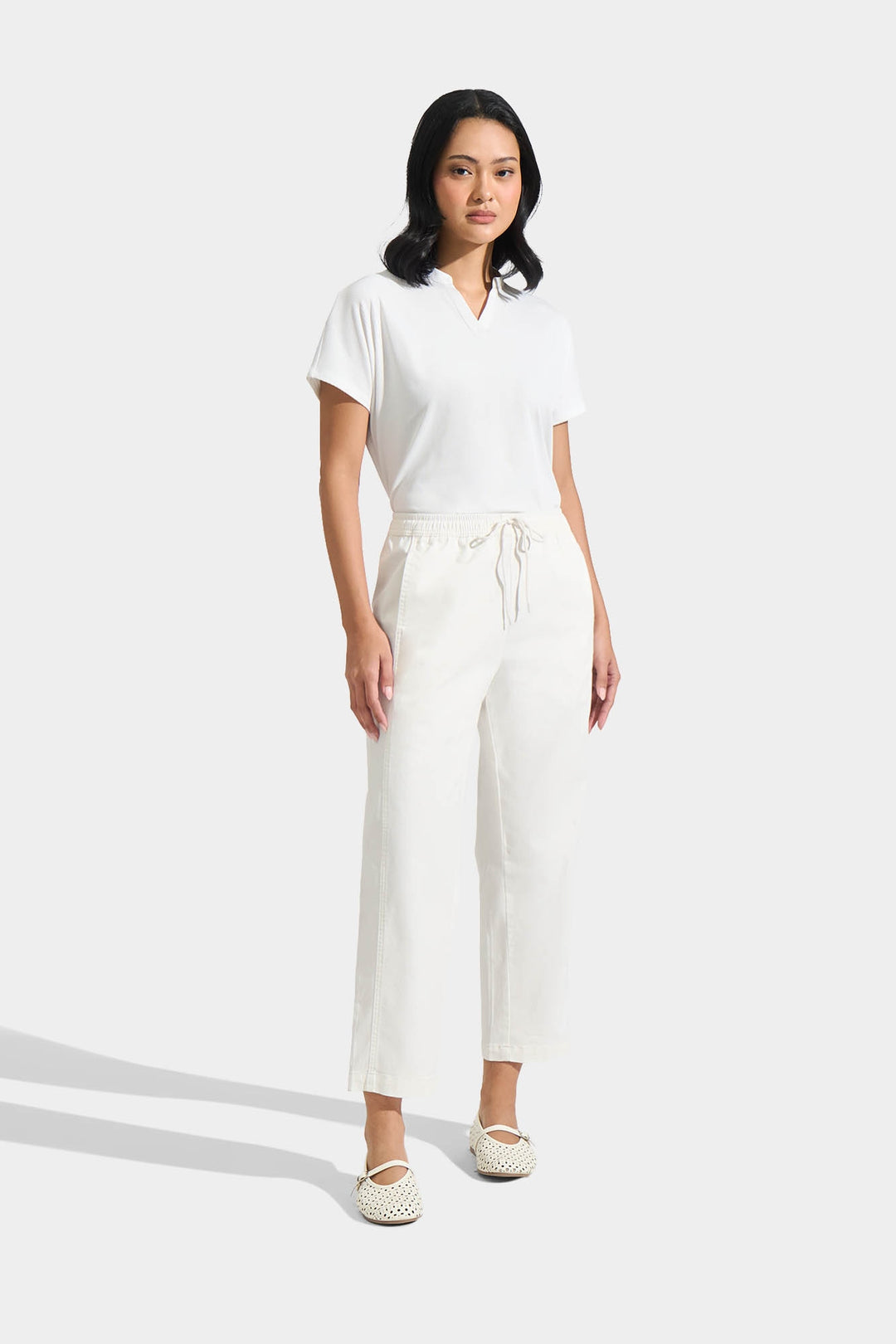 993075-Off White (2).jpg