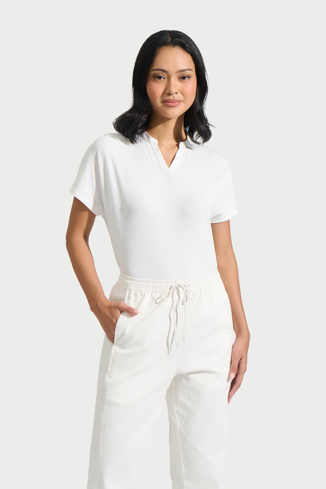 993075-Off White (3).jpg