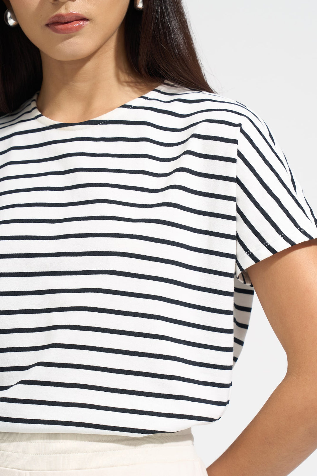 993076-Off White (4).jpg