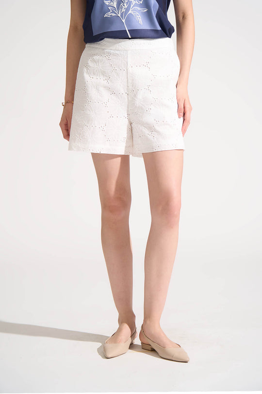 files/993505-Off_White_3.jpg