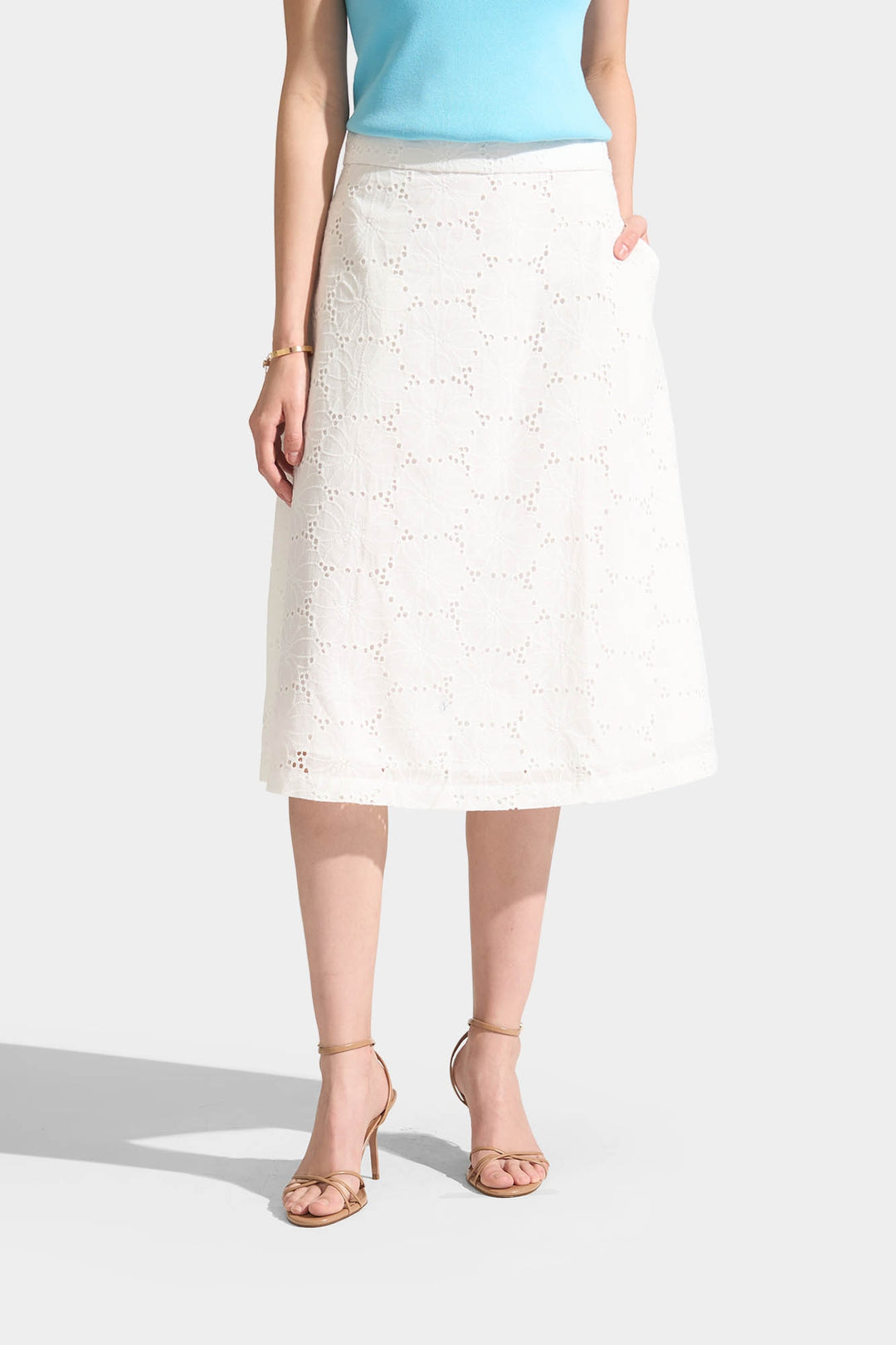 993506-Off White (4).jpg