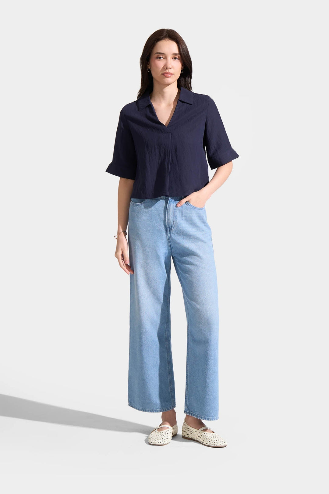 Elbow Sleeved Shirt with Pleating Detail