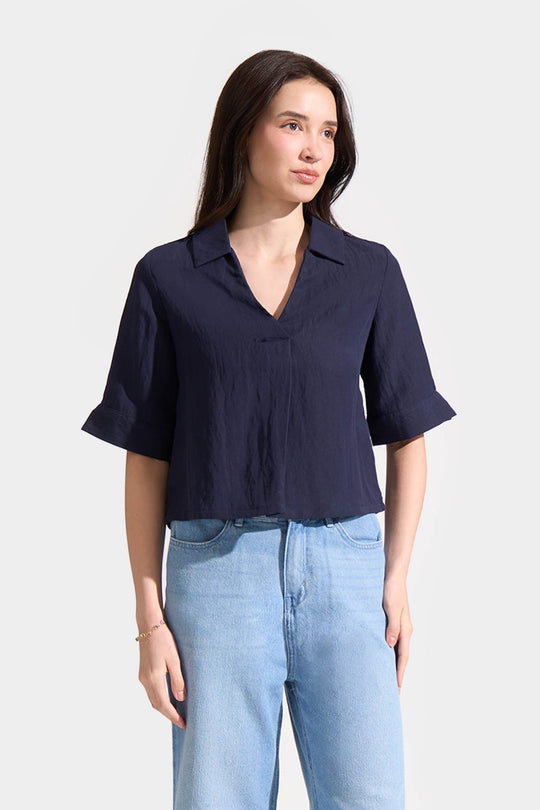Elbow Sleeved Shirt with Pleating Detail